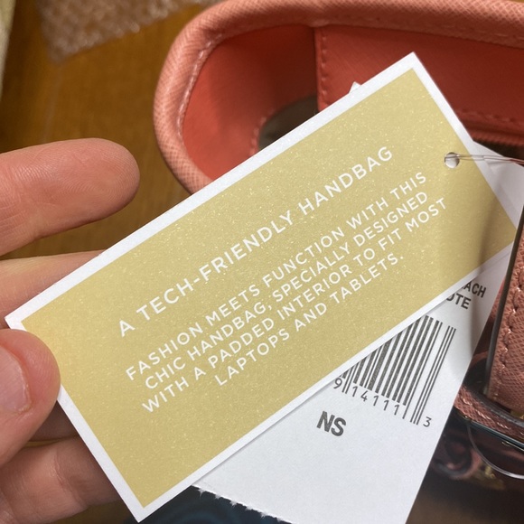 ๐ Michael kors NWT jet set leather medium peach tote gorgeous ๐ - Picture 10 of 15